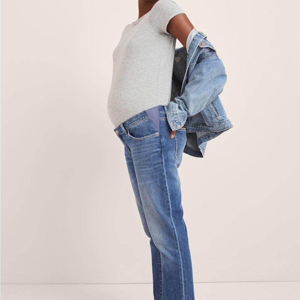 Maternity Straight-Leg Jeans in Medium Blue